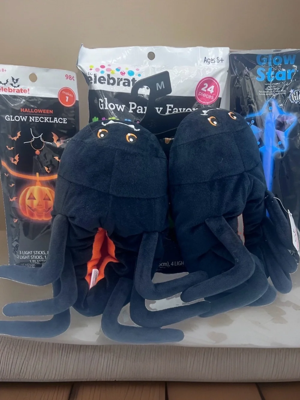 Celebrate Halloween Kids Black Spider Critter Slippers M (11-12) & Glow Toy Lot